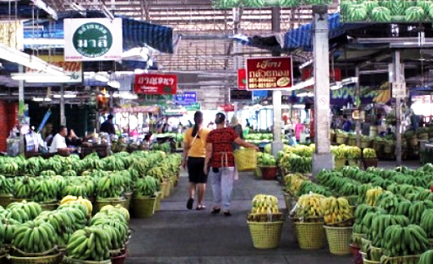 things to do in bangkok, bangkok, fresh market, cooking, banana