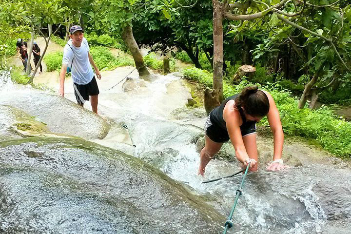 things to do, things to do in chiang mai, chiang mai, waterfalls, falls, sticky waterfall, bua tong, trekking, hiking