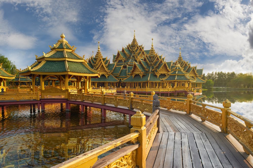 Ancient City in Samut Prakan, a huge collection of replicas of Thailand's architectural gems