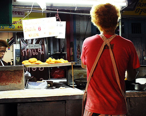 street foods, thai foods, street vendors