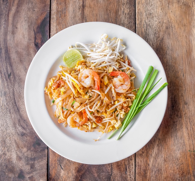 Pad Thai : squeeze off and spice up!