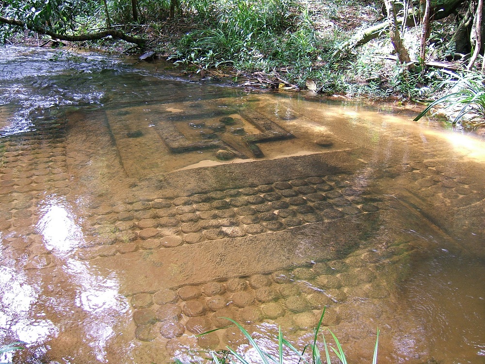 Kbal Spean, River of a thousand lingas, Phnom Kulen National Park 